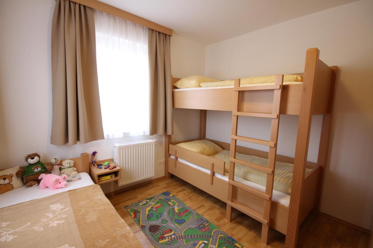 מלון אברשטיין Panoramadorf Saualpe חדר תמונה